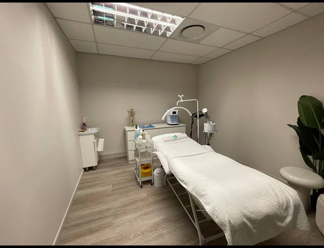 228M² OFFICE FOR SALE IN RIVONIA
